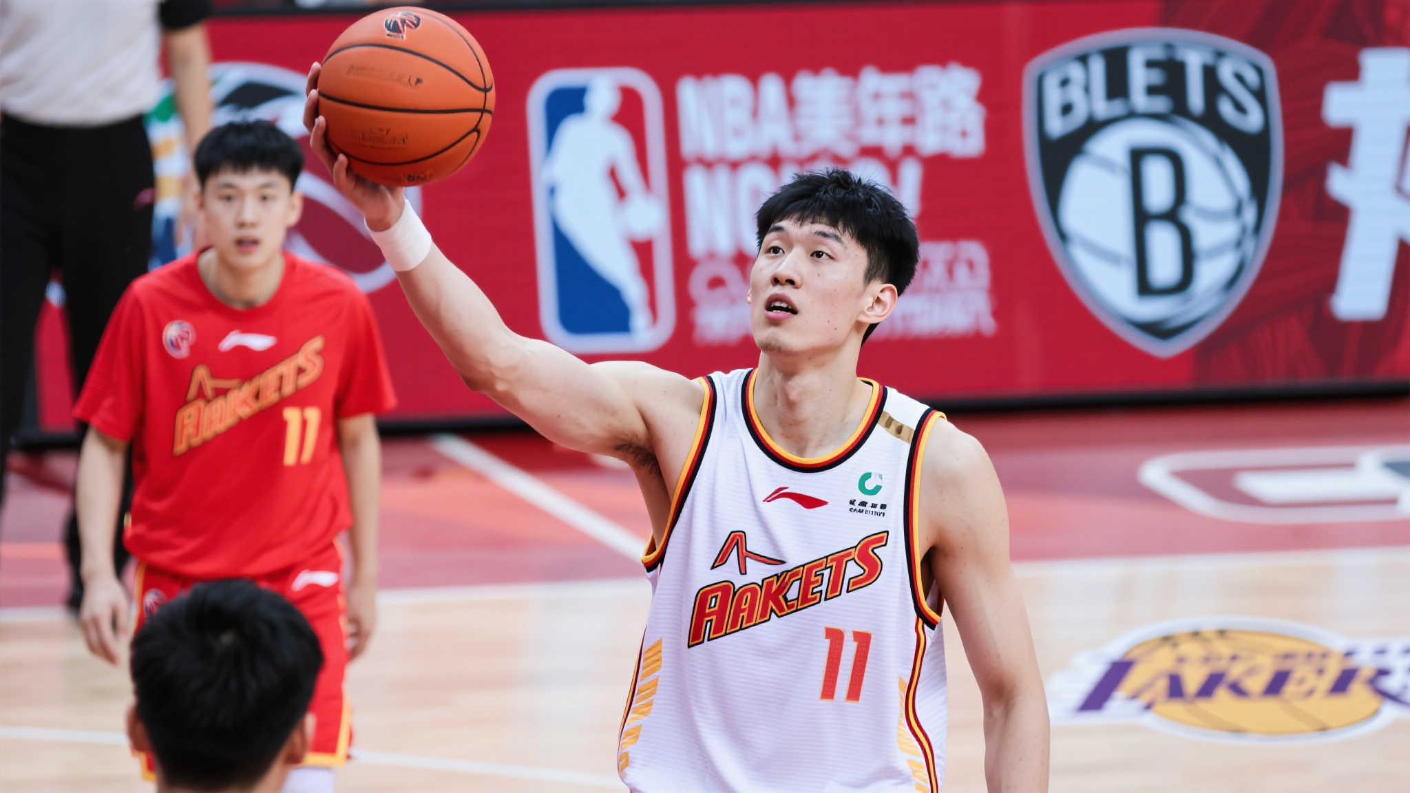 守更加紧密